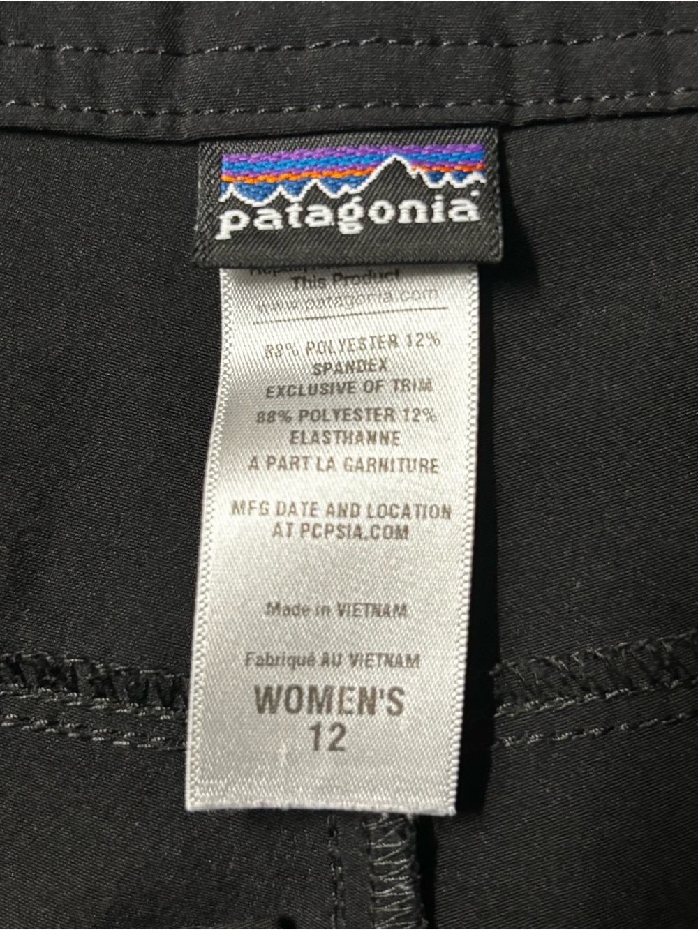 Patagonia Women’s Black Stretch Outdoor Pants - Picture 8 of 9